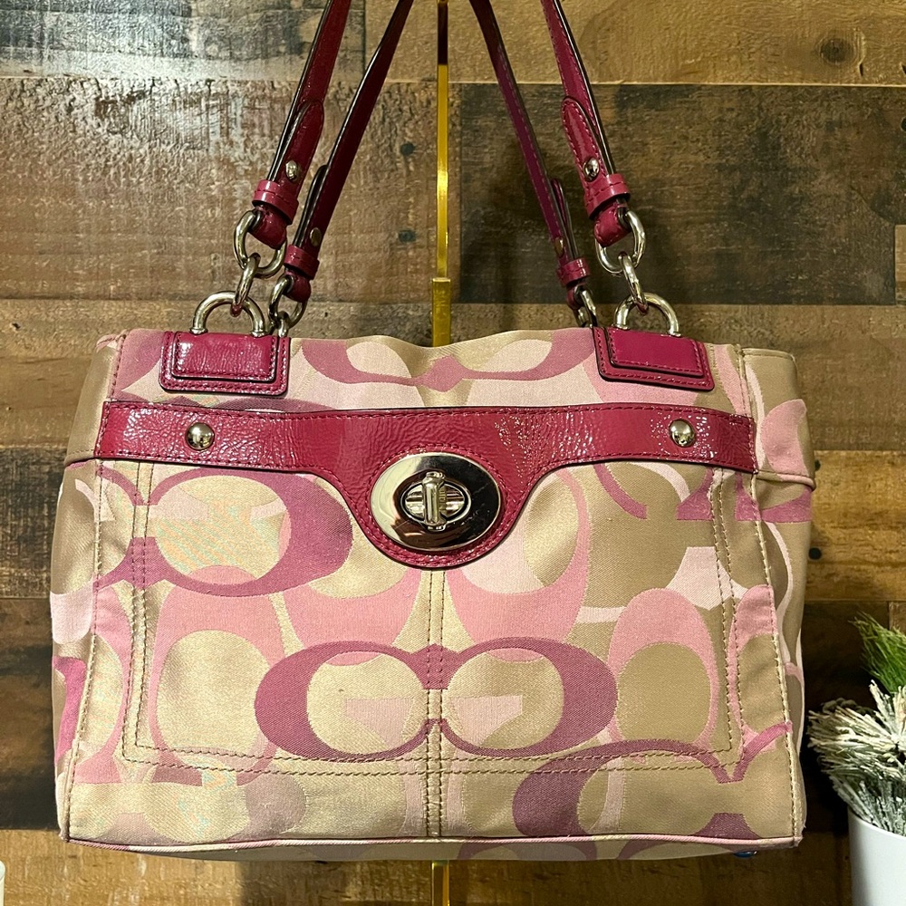 Coach Berry Satchel Tote Bag C Logo Purple Patent Leather Penelope Optic Berry